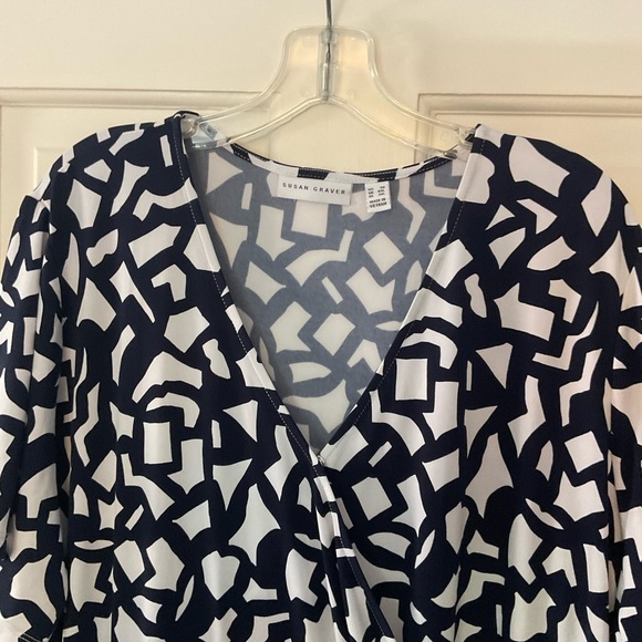 Susan Graver Liquid Knit Faux Wrap Dress Navy Blue Geometric Print Plus Size 3X - Picture 4 of 12
